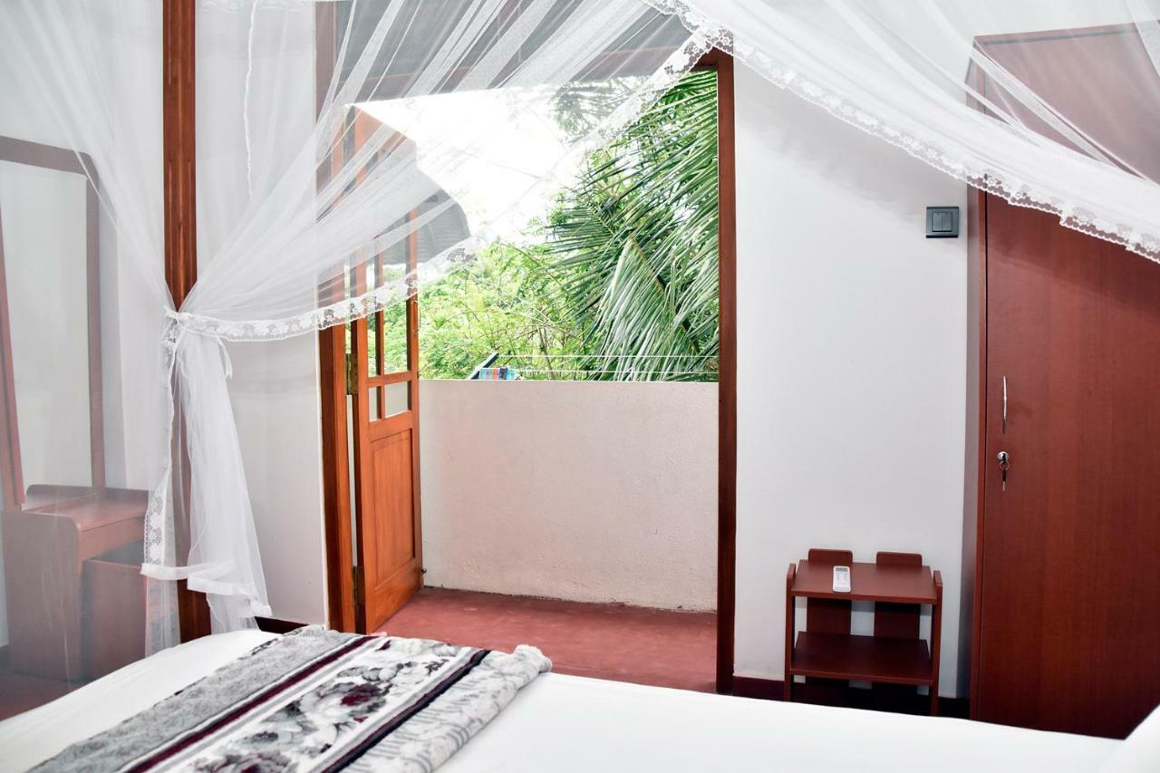 Top Mount Villa Hikkaduwa Εξωτερικό φωτογραφία